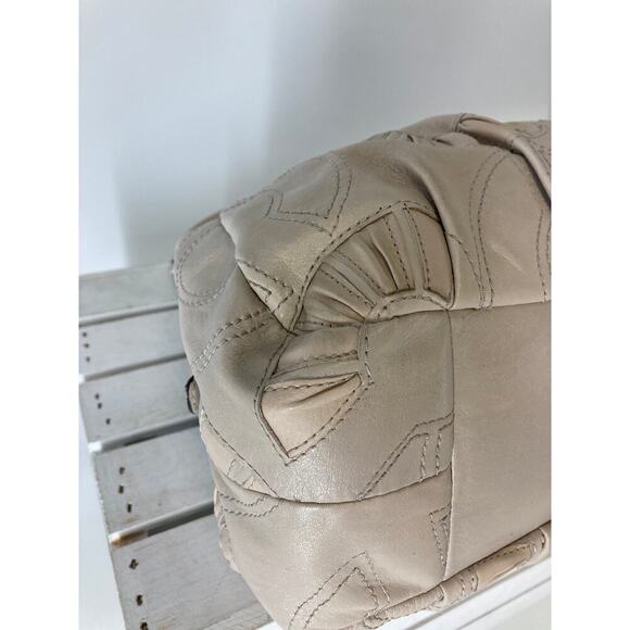 COACH 16504 LARGE SIGNATURE PRINT BONE COLOR SHOULDER BAG - Picture 7 of 16